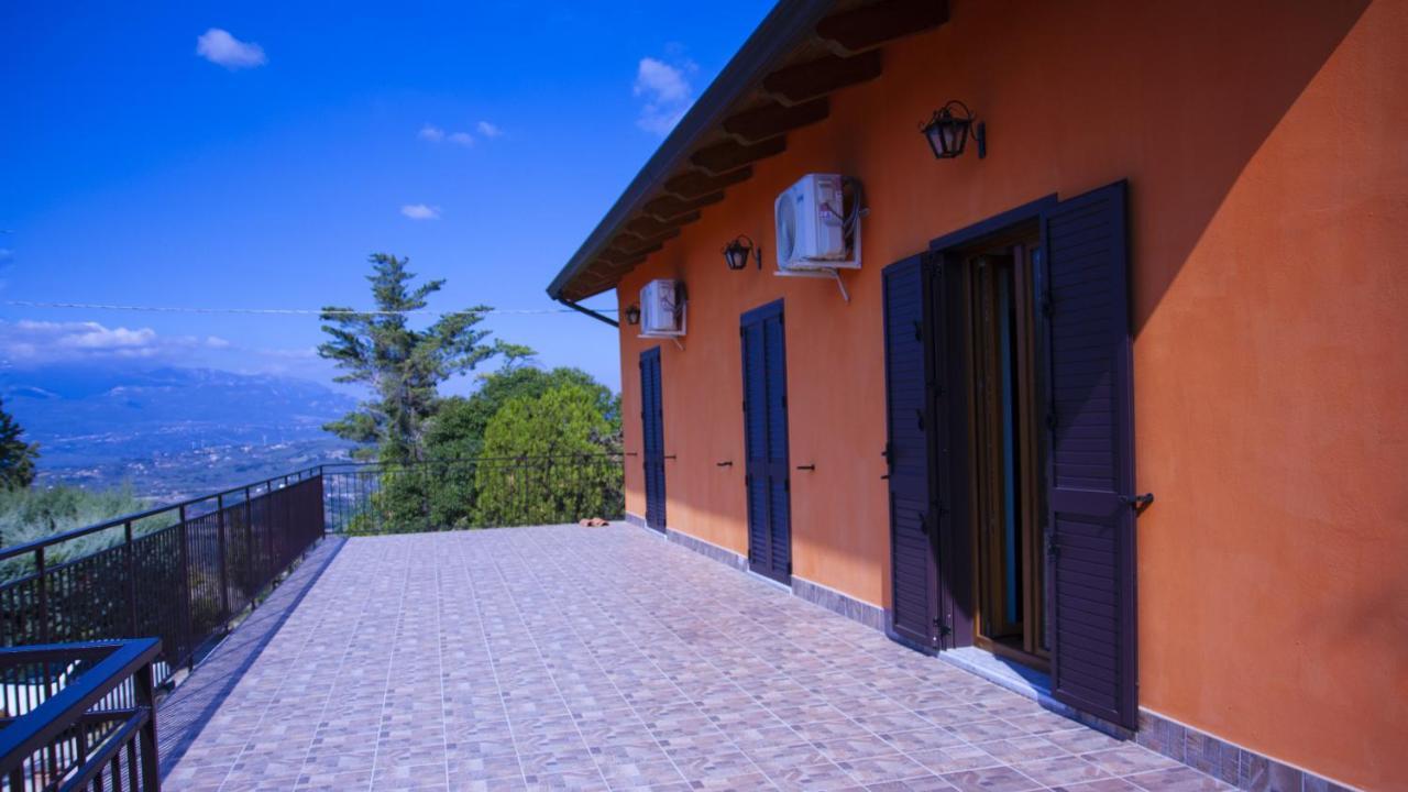 Bed and Breakfast La Casa Sulla Collina Альтавилла-Силентина Экстерьер фото